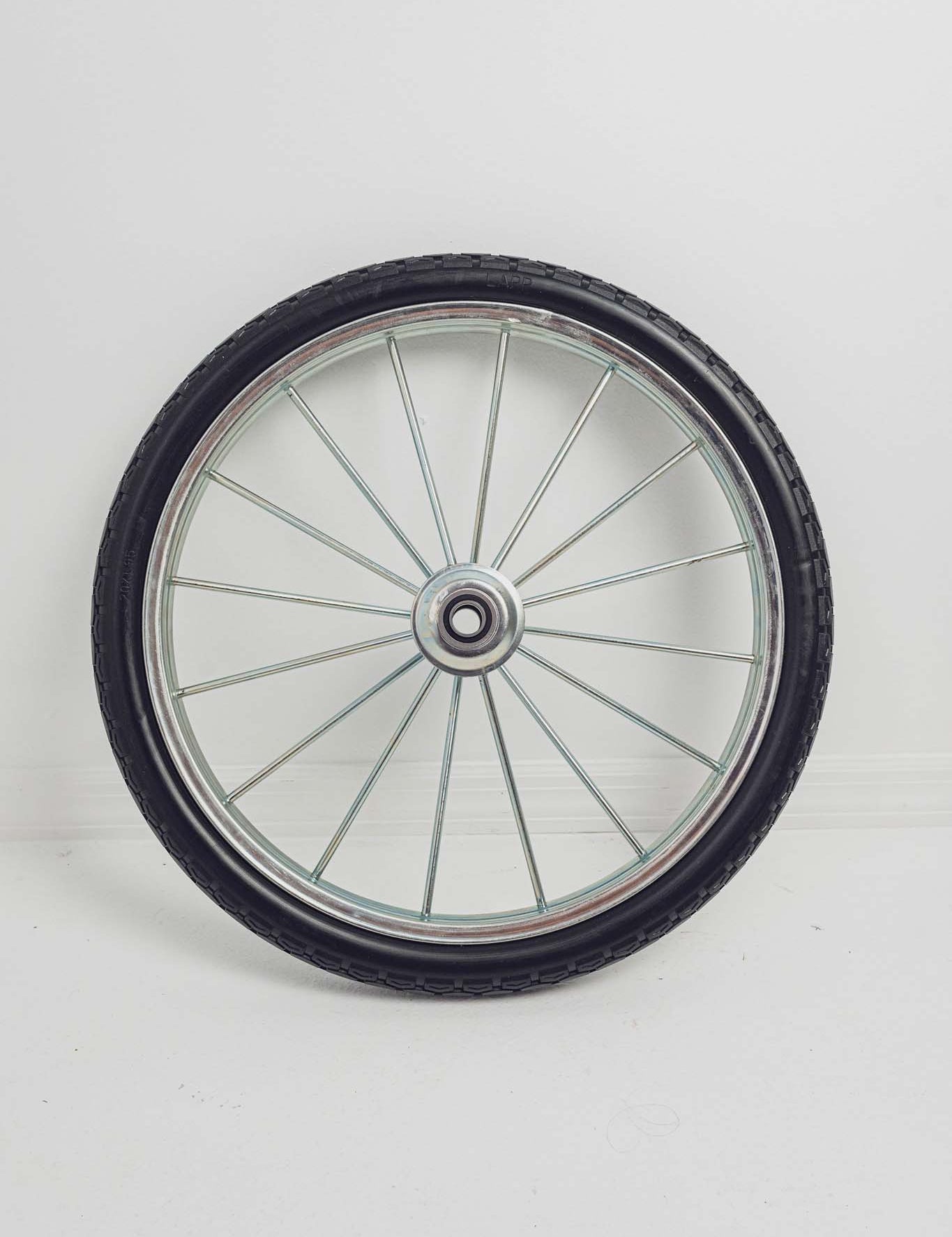 Grey_Wheel_2.jpg